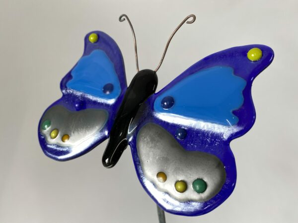 Blå sommerfugl på pind - no 6